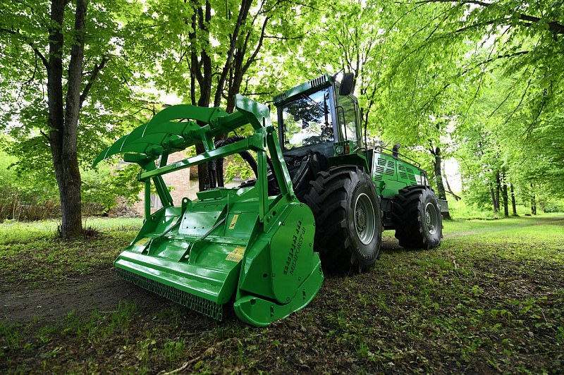 Мульчер самоходный AMKODOR FM30A1