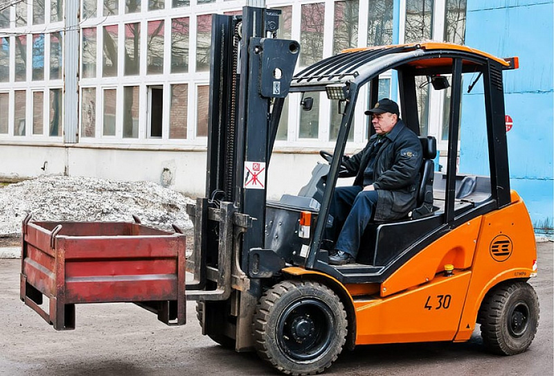 Автопогрузчик вилочный AMKODOR LF300