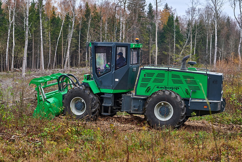 Мульчер самоходный AMKODOR FM30A1