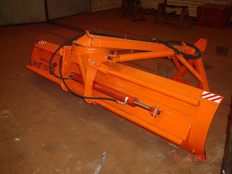 Отвал задний БелДТ-7001
