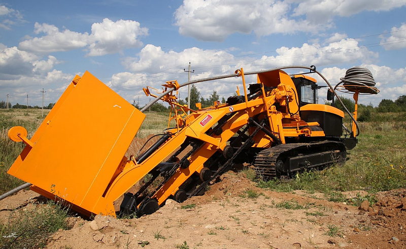 Траншеекопатель AMKODOR XT15CD1